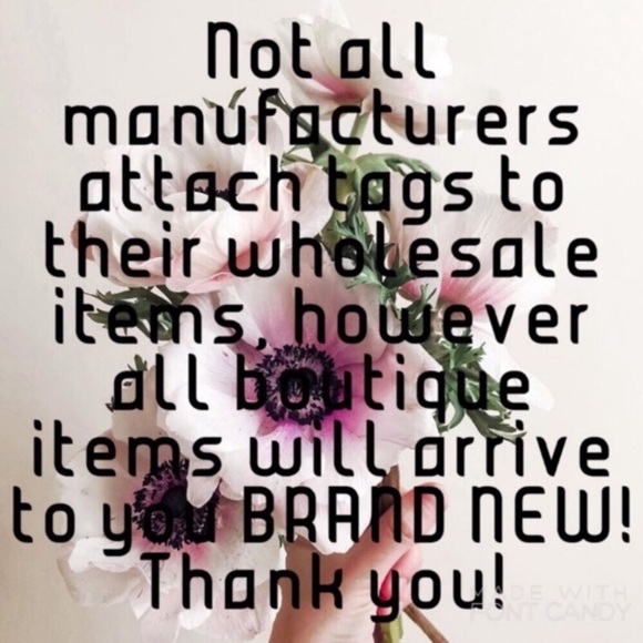 ONE LEFT!! Faux Fur Infinity Scarf in Black - Picture 10 of 10